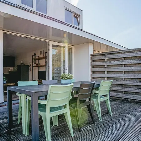 Holiday home 3 Bedroom In Uitgeest